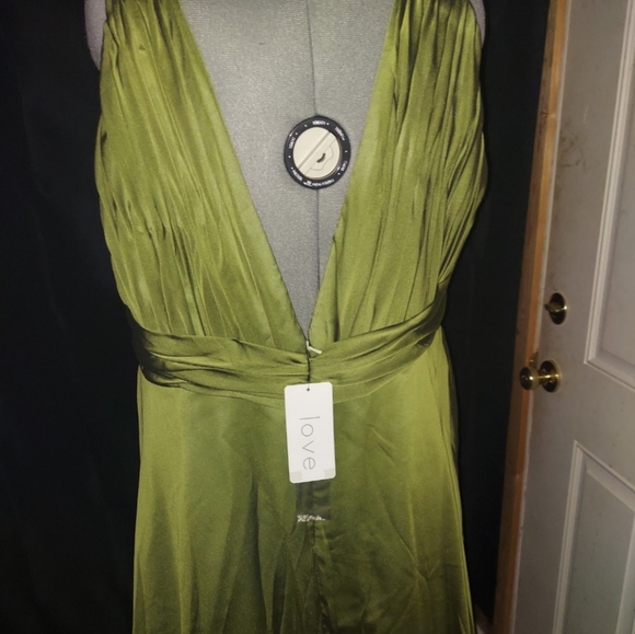 A10 Enzoani Love SIZE 24 Plus Size Dress All Occasions - Picture 5 of 6